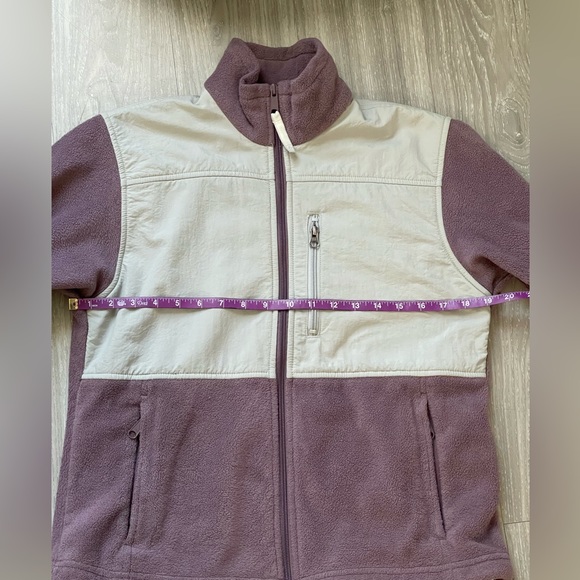 Columbia Mauve and Cream Zip Up Sweater Jacket - Picture 8 of 10